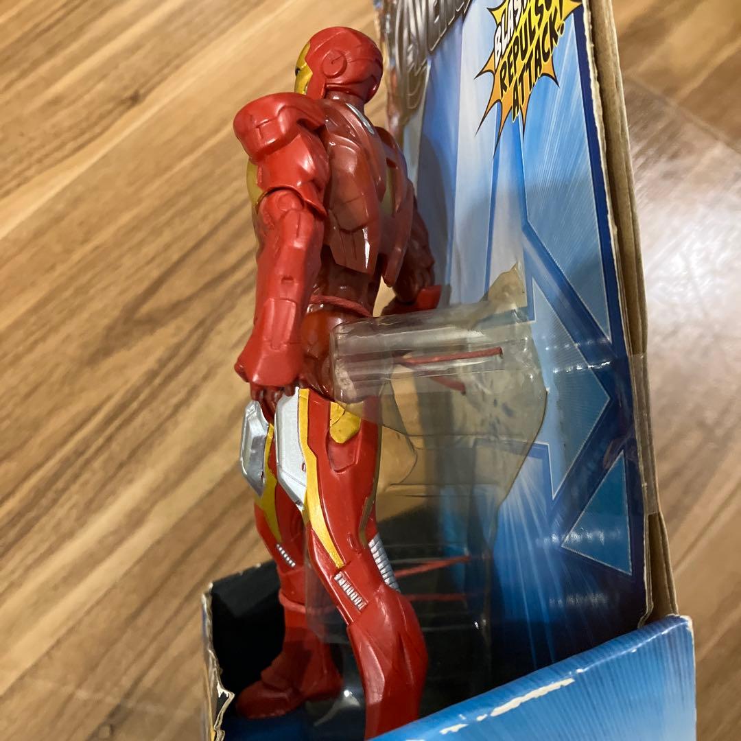アベンジャーズ　アイアンマン マイティー・バトラーズ　フィギュア