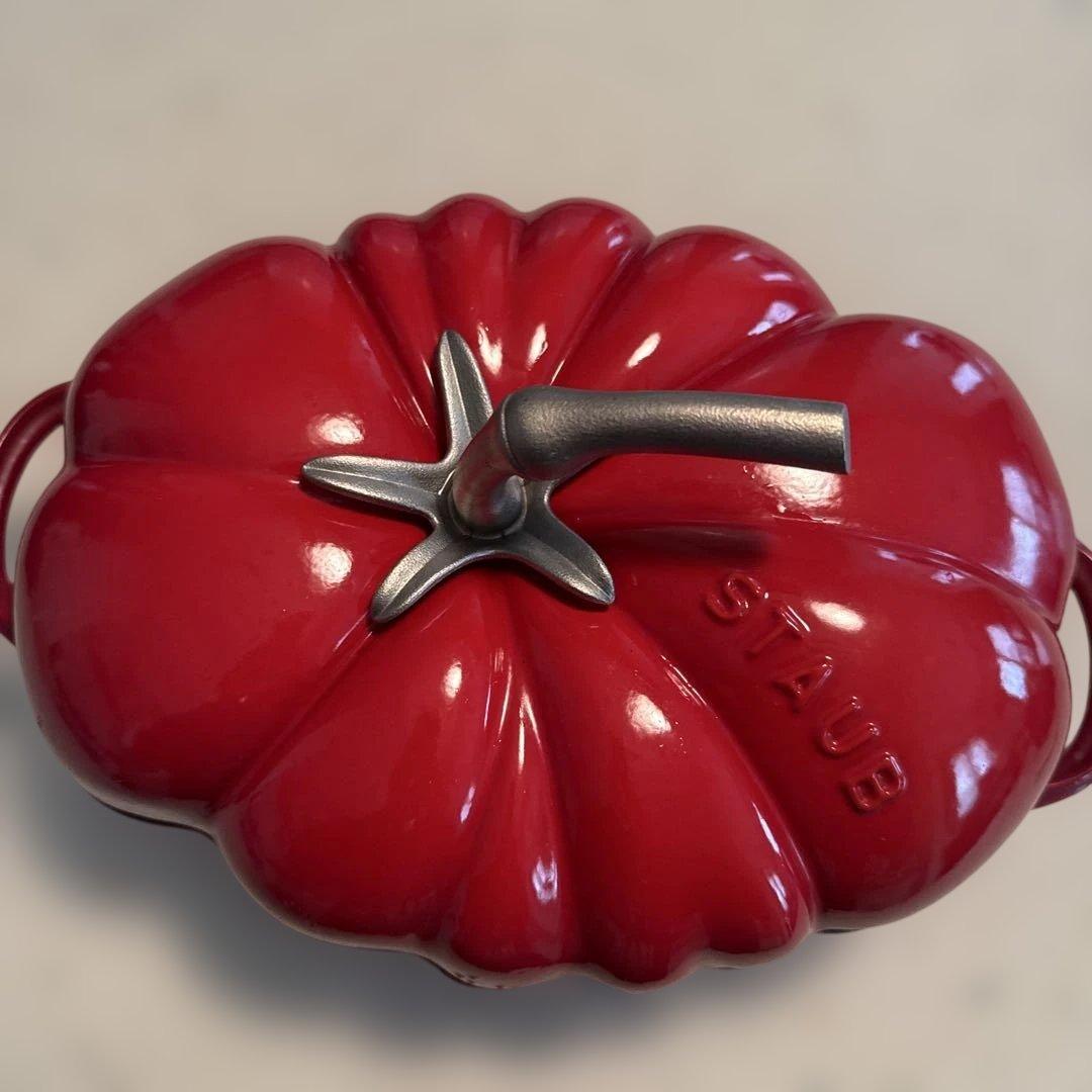STAUB トマト型ホーロー鍋 赤　2.5L