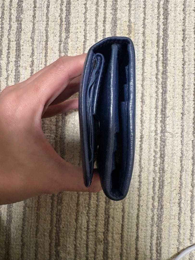 PRADA ネイビー 三つ折り財布【正規品】