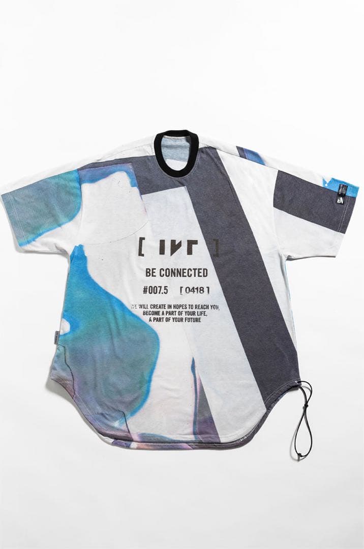 アイケーイー　GRAPHIC OVERSIZE ROUND T-SHIRT