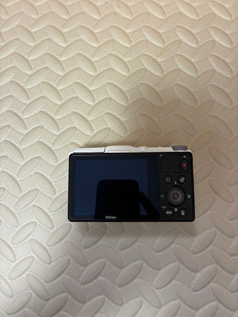 純正ケース付き　nikon&ニコン　coolpix s9700 デジタルカメラ