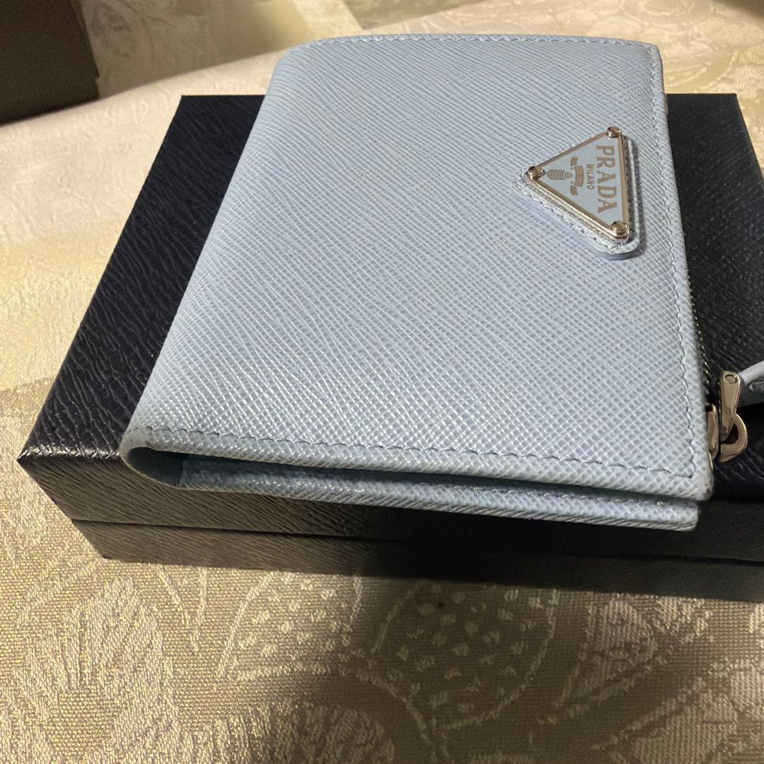 PRADA サフィアーノトライアングル ロゴ コンパクトウォレット
