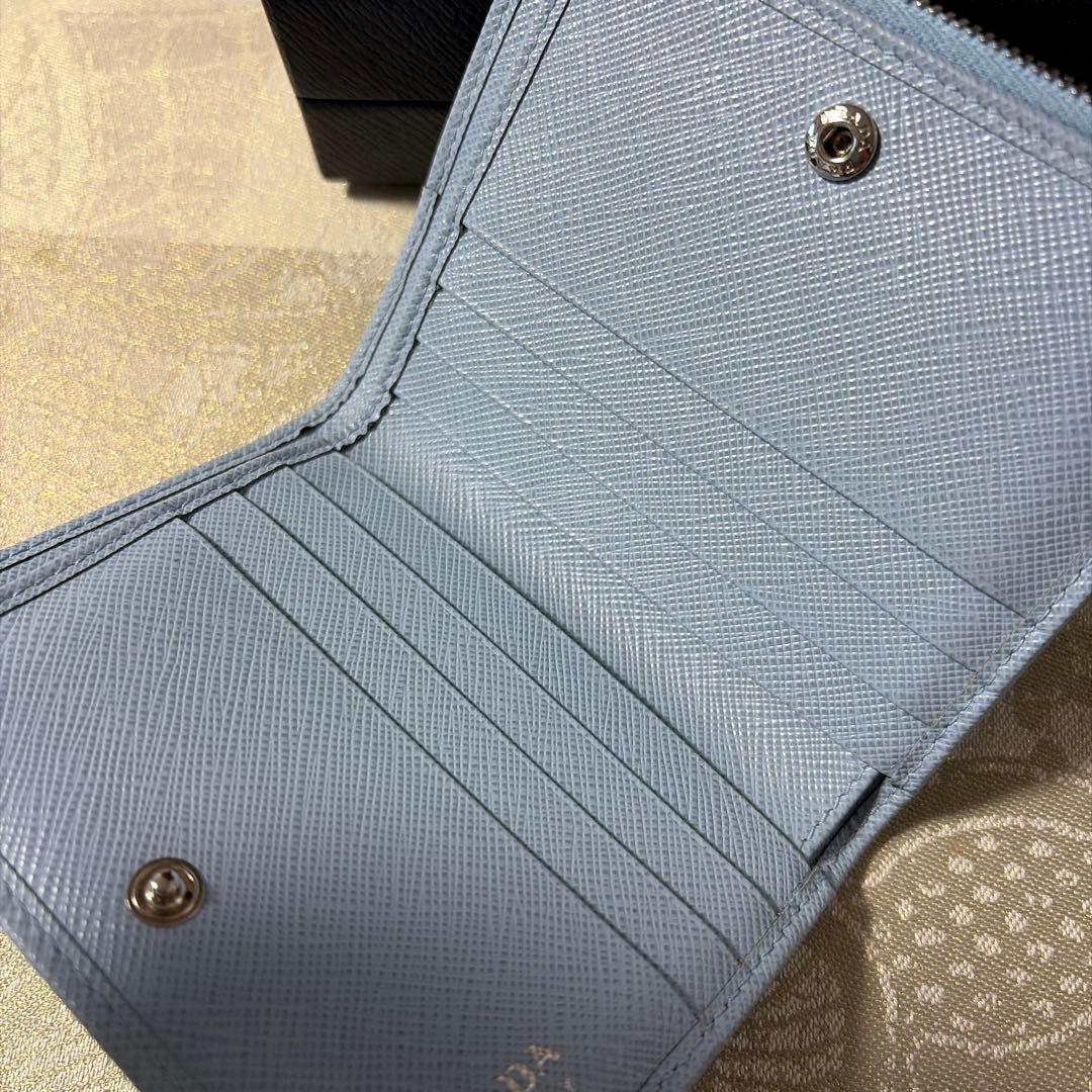 PRADA サフィアーノトライアングル ロゴ コンパクトウォレット