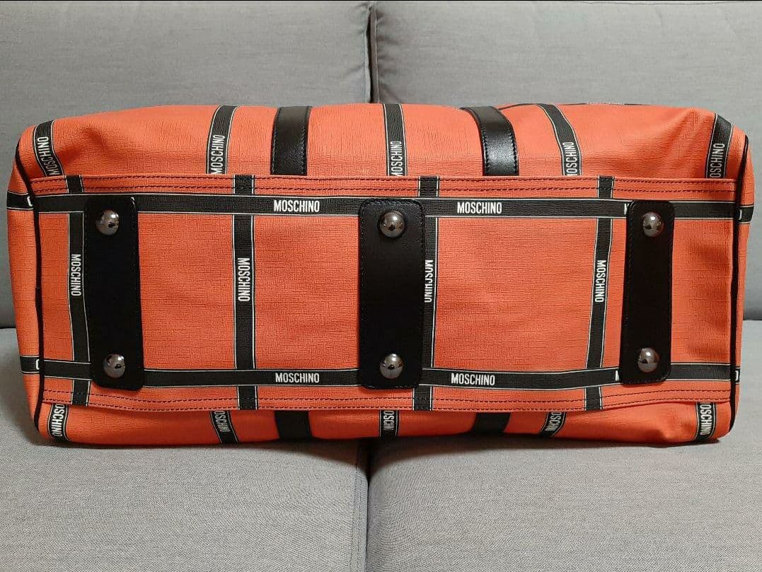 MOSCHINO モスキーノ 旅行バッグ ボストンバッグ オレンジ
