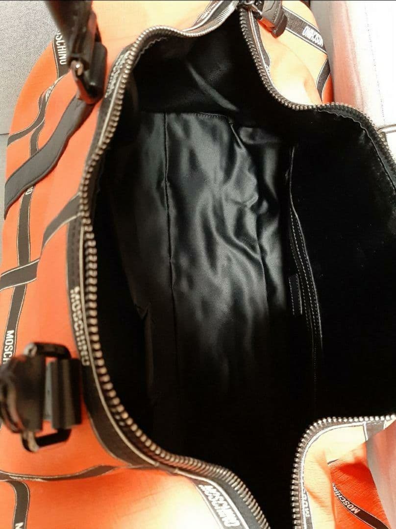 MOSCHINO モスキーノ 旅行バッグ ボストンバッグ オレンジ