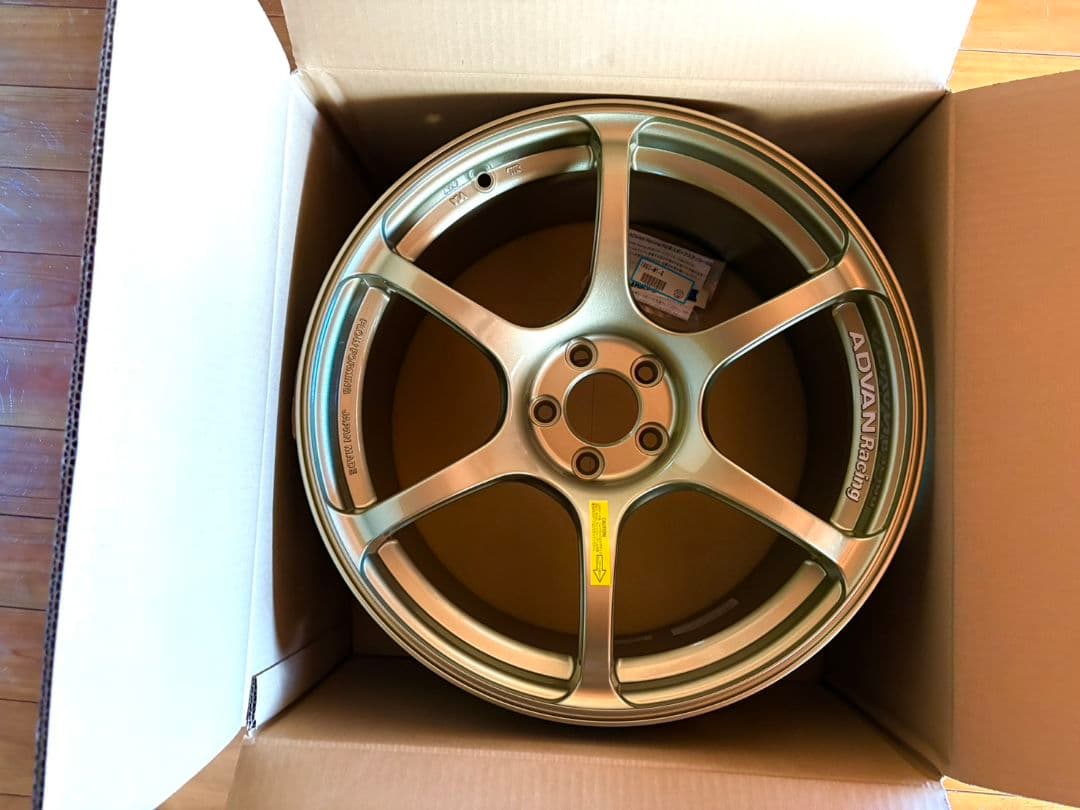 平*能様 ①ADVAN Racing RGⅢ 18×9J 5/100