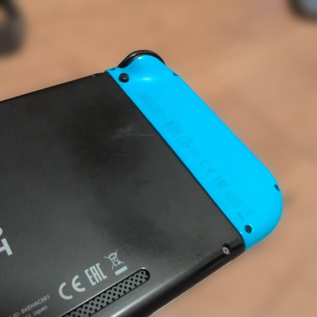 Nintendo Switch モデル：HAC-001