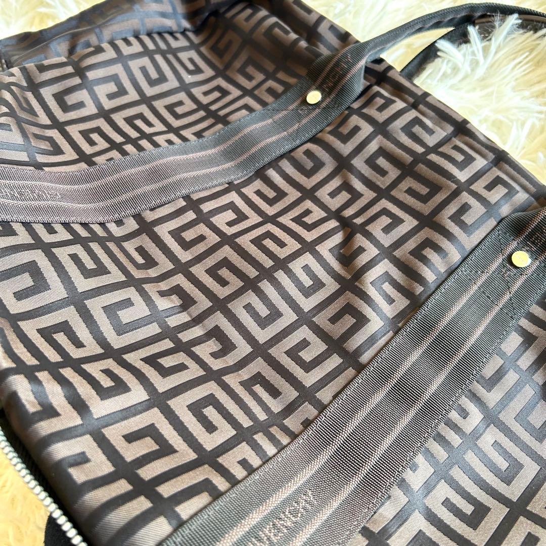 美品✨ジバンシー GIVENCHY ボストンバッグ パッカブル 大容量 総柄