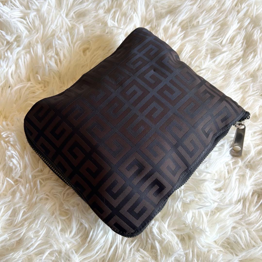 美品✨ジバンシー GIVENCHY ボストンバッグ パッカブル 大容量 総柄