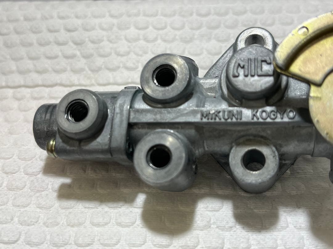 kh250 kh400オイルポンプ　マッハkh ss オイルライン