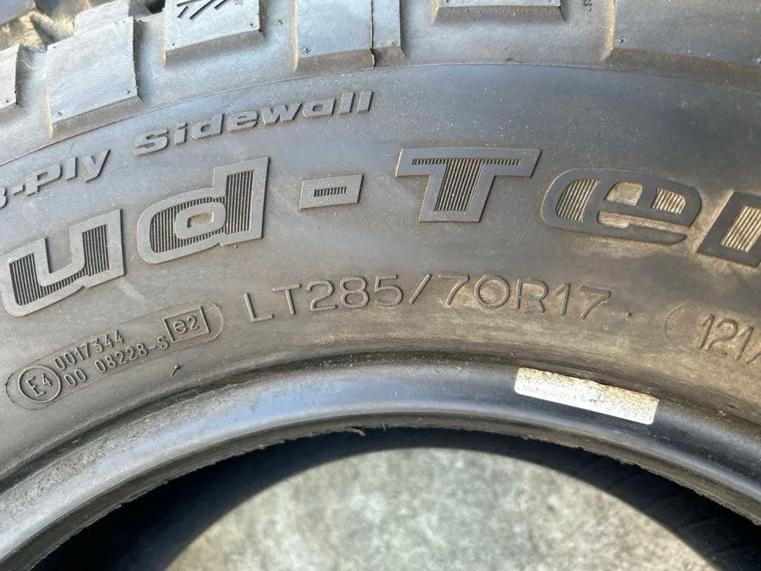 BF good rich Goodyear 285/70/R17 グッドイヤー