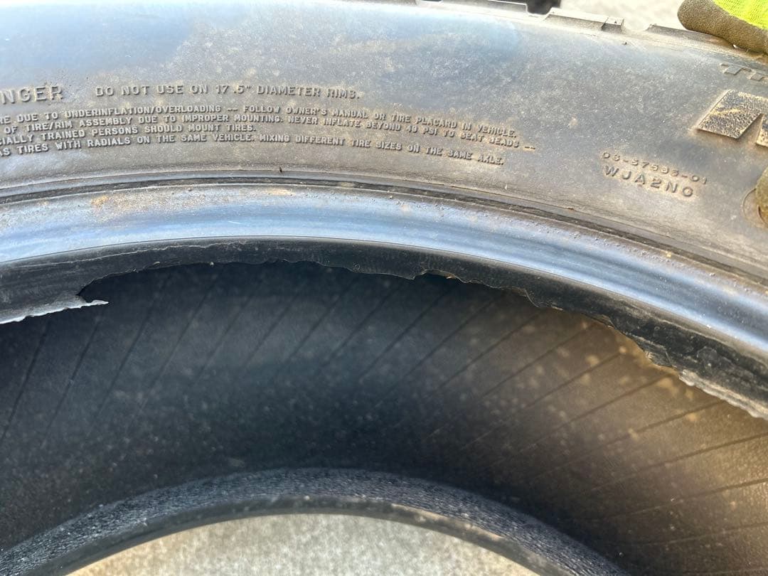 BF good rich Goodyear 285/70/R17 グッドイヤー
