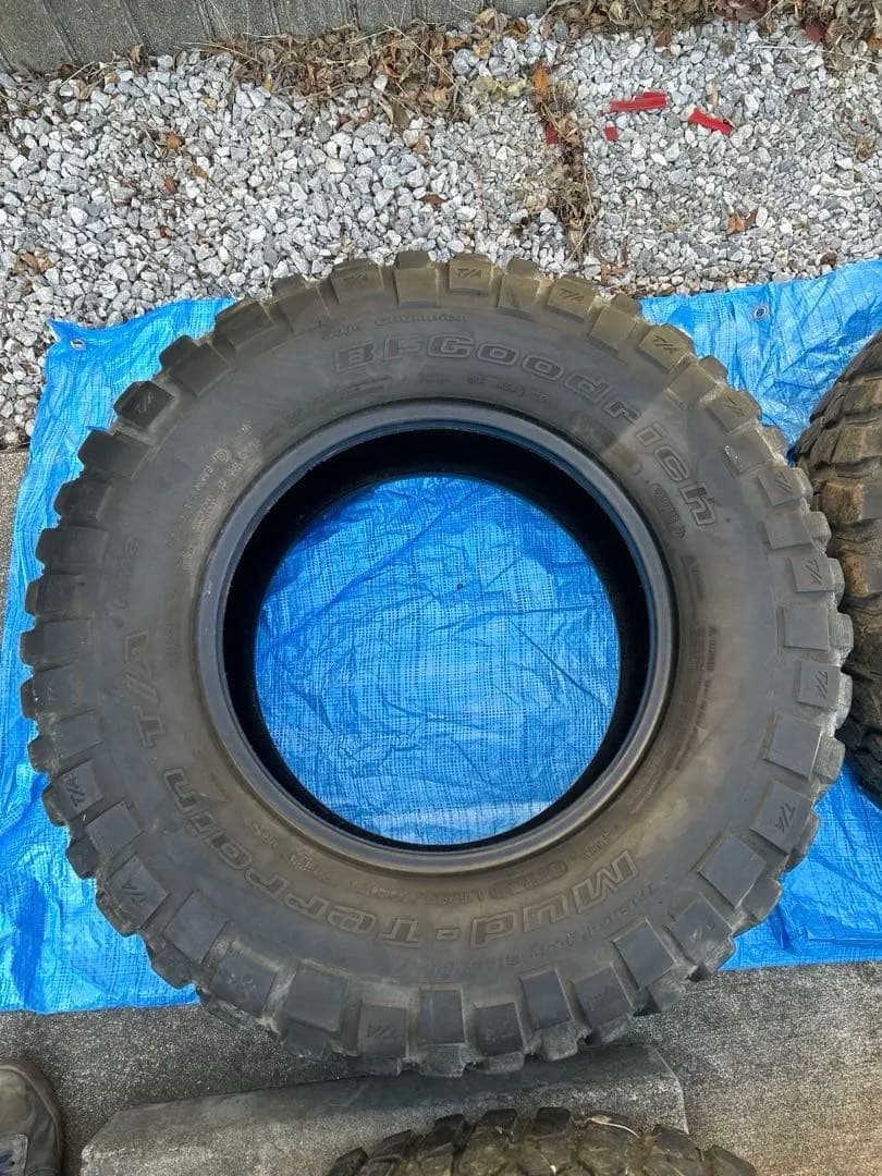 BF good rich Goodyear 285/70/R17 グッドイヤー