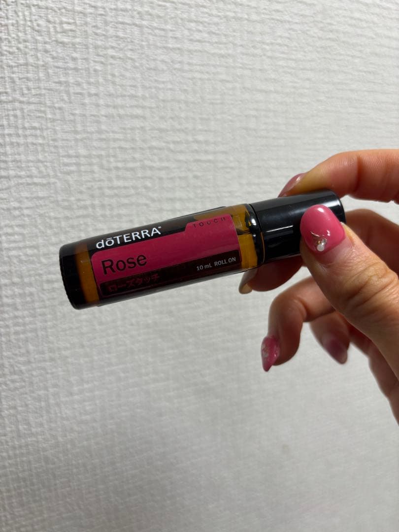 【最終値下げ！】doTERRA ローズタッチ 10ml ロールオン　新品未開封