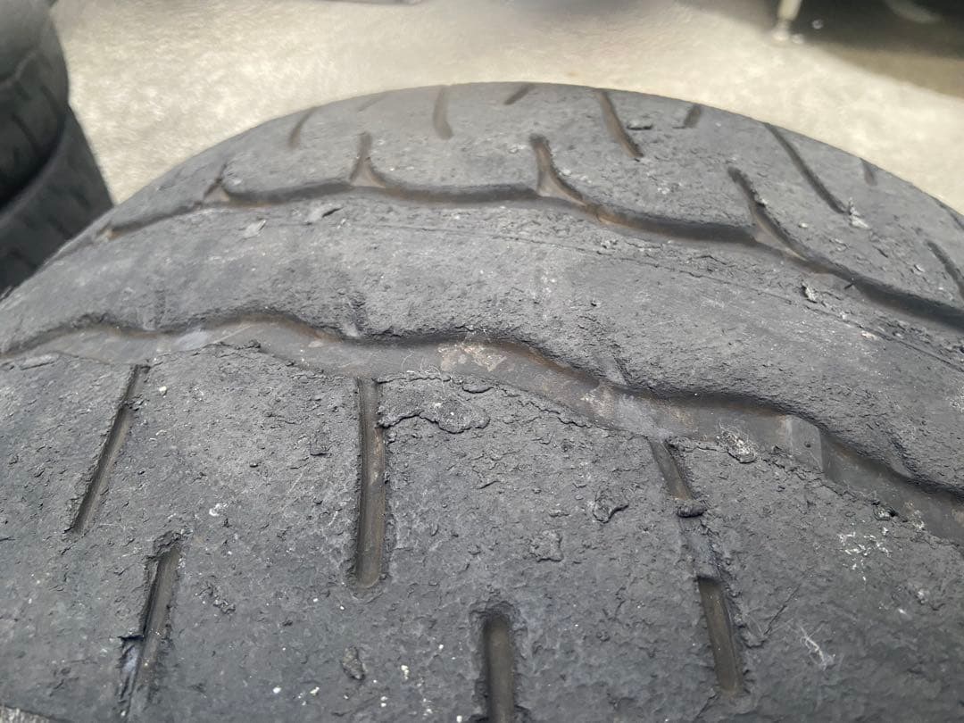 ①ヨコハマADVAN NEOVA 265/35R18 2本セット※4本あります。
