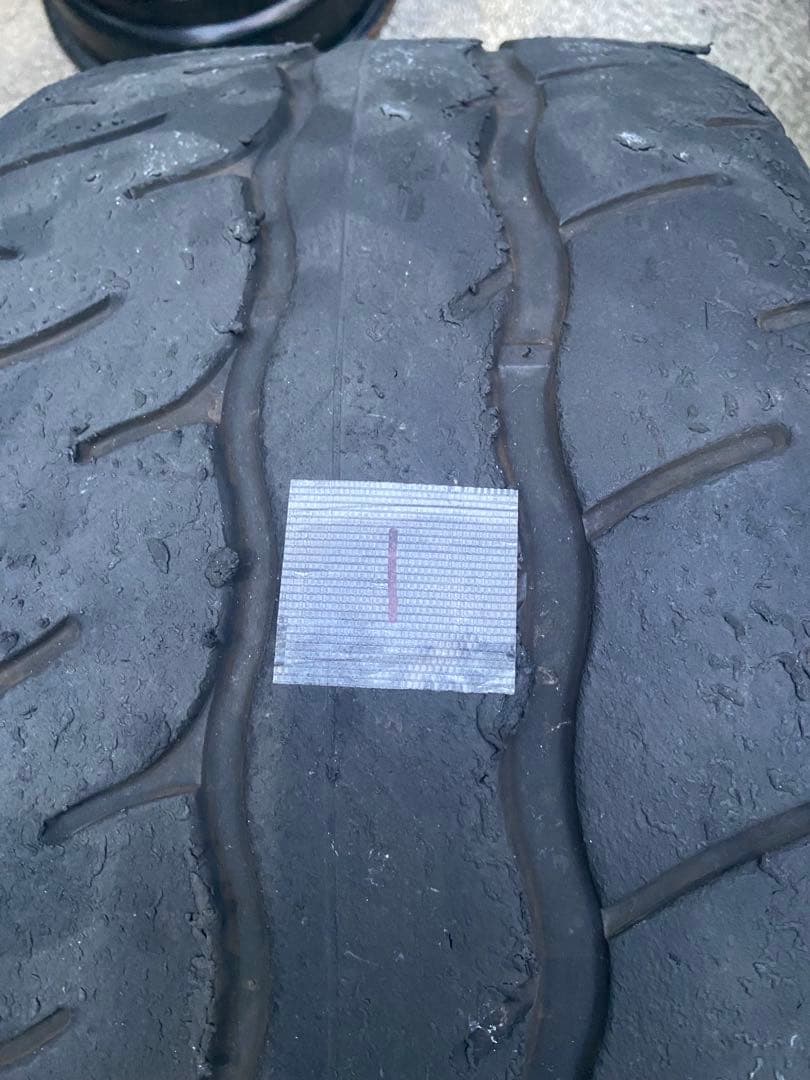 ①ヨコハマADVAN NEOVA 265/35R18 2本セット※4本あります。