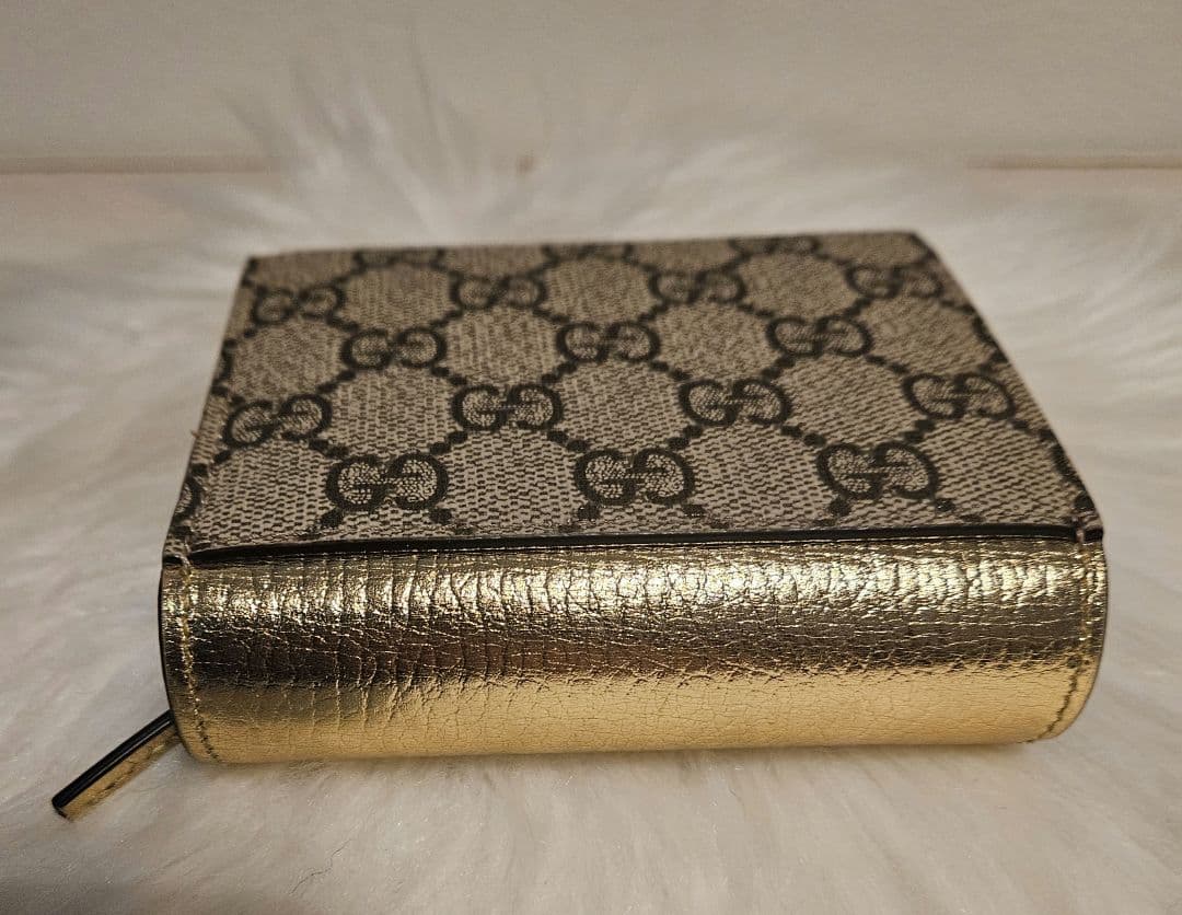 GUCCI 　グッチ財布　ダブルG メタリック　ゴールド