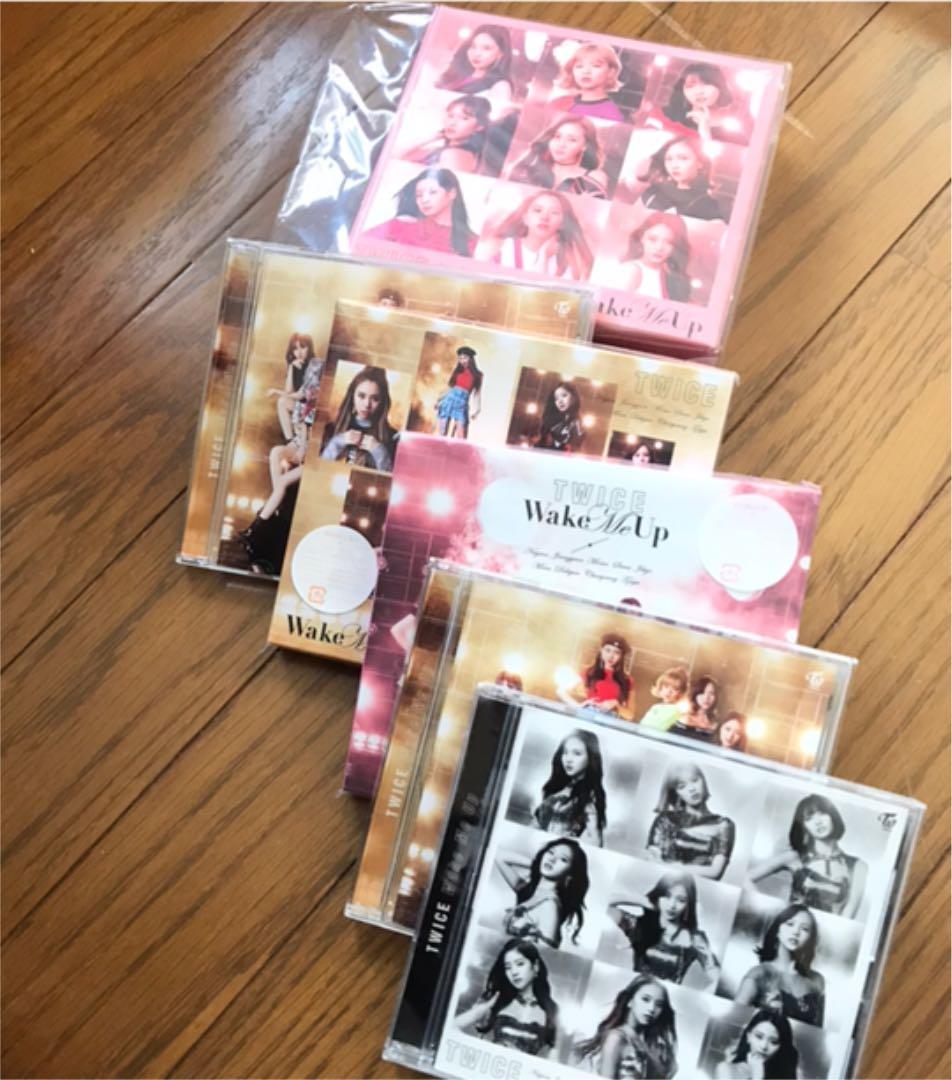 TWICE Wake me up グッズ