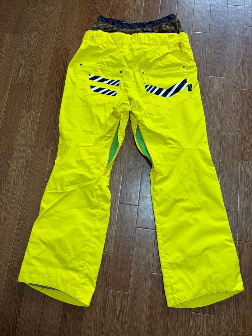 k*o様 スノーボード パンツ ESTIVO men's Lサイズ 蛍光カラー