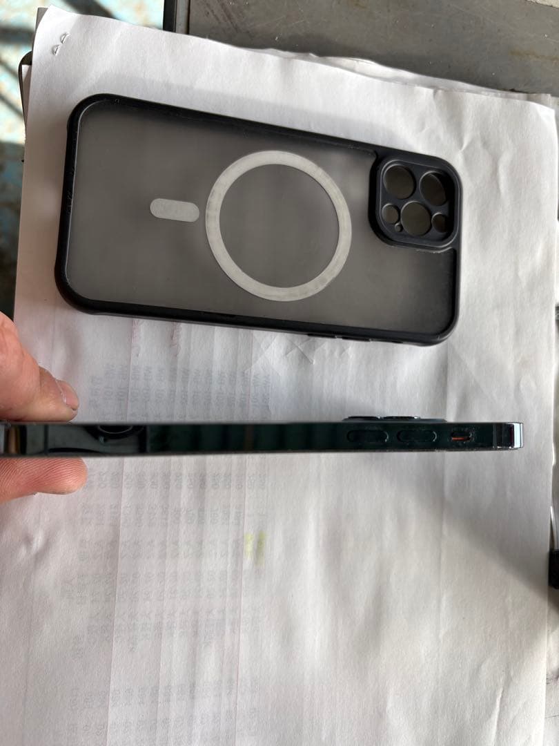 Apple iPhone 12 Pro 128GBバッテリー76%