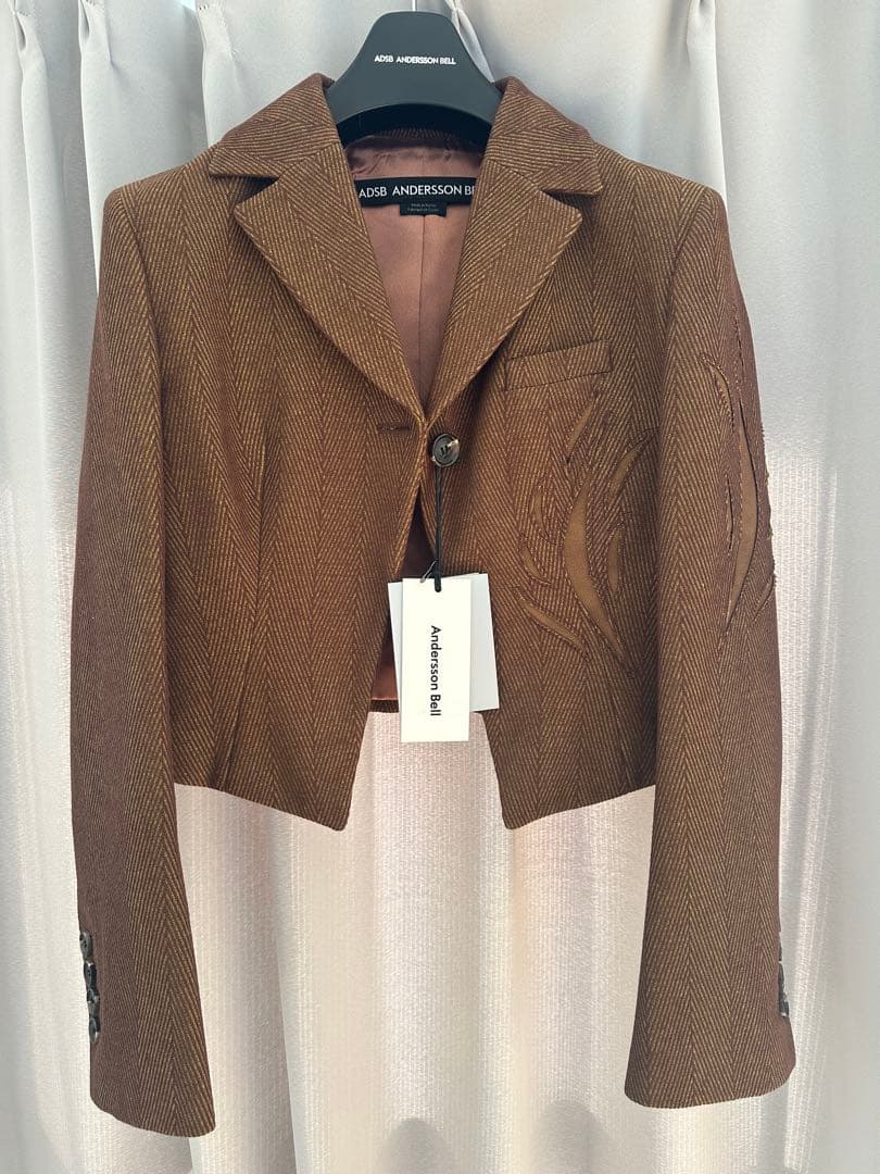 アンダースンベル HANNAH LASER-CUT CROPPED JACKET