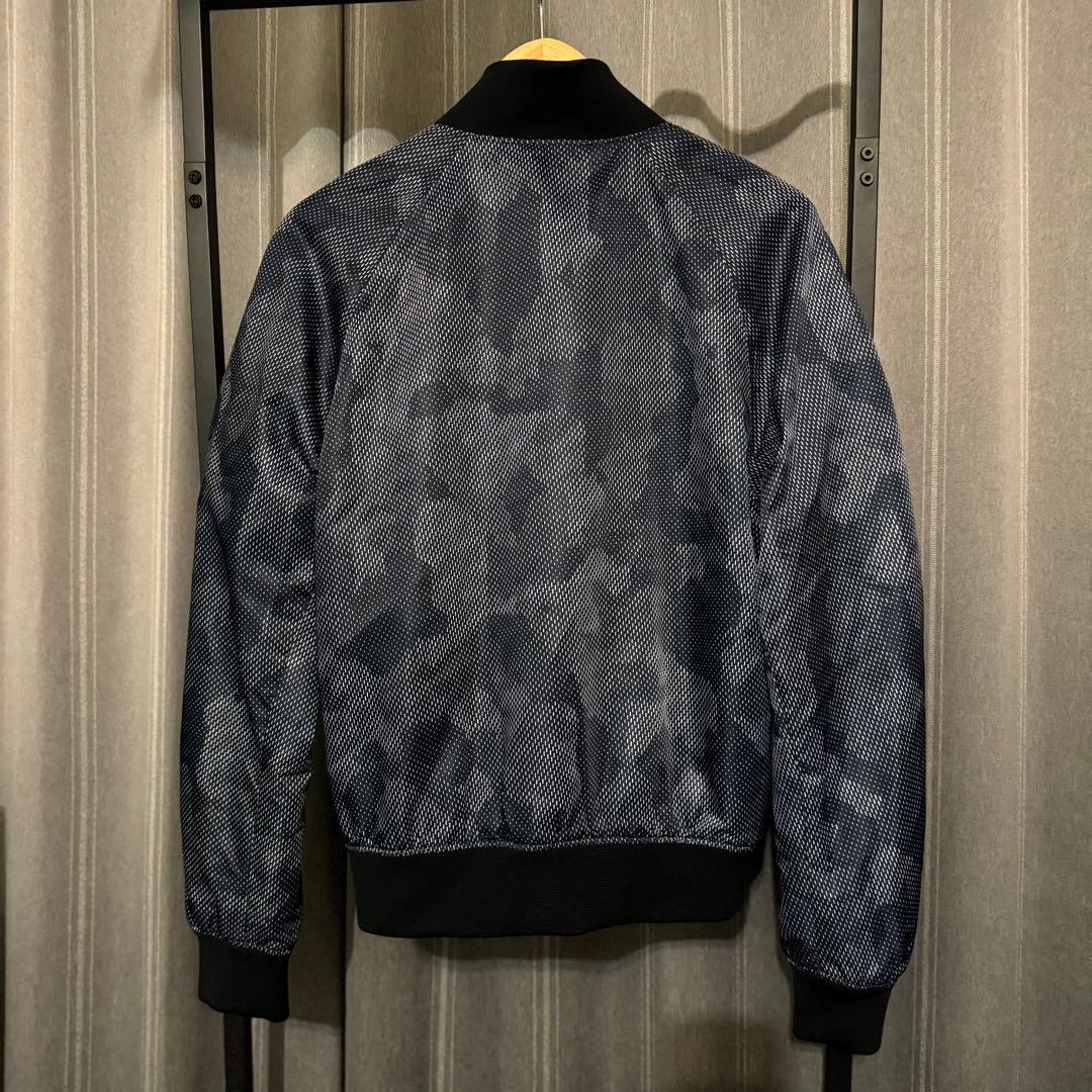 総柄BOMBER JAKET《T-pablow着用》