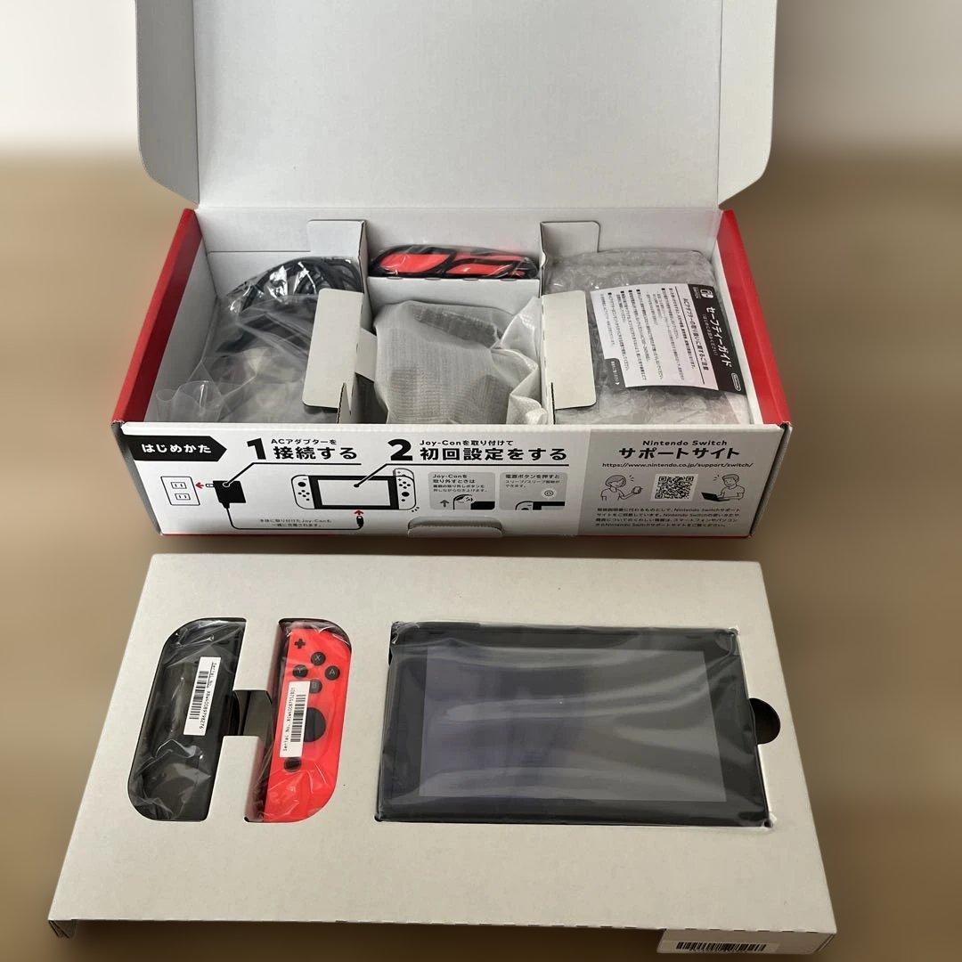 Nintendo Switch本体 プロコン、ケースつき