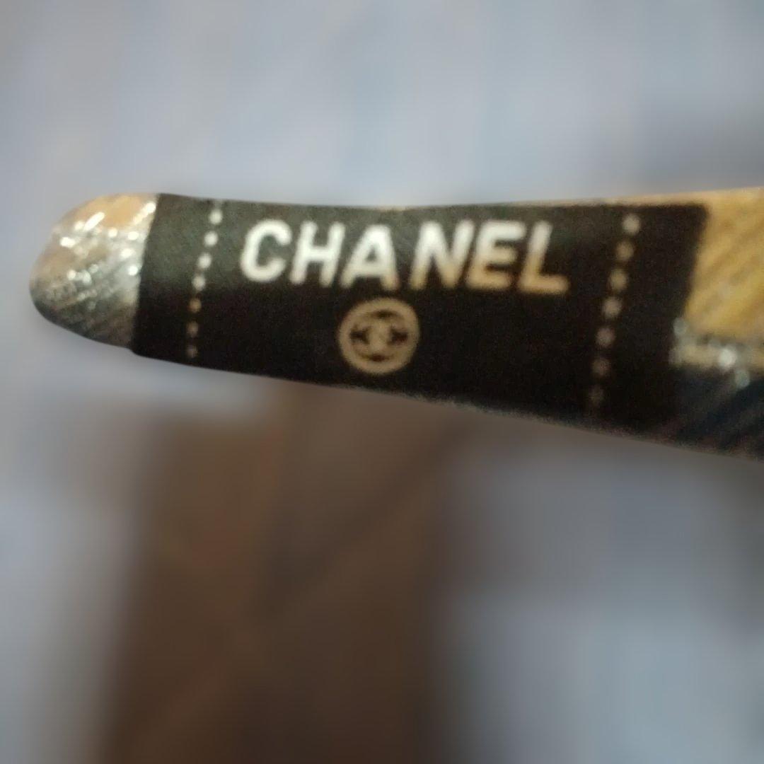 ノベルティCHANEL シルバー ヘアバンド