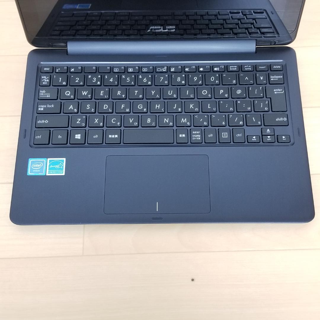 小型 軽量 即使用可ノートPC ASUS (E1928)