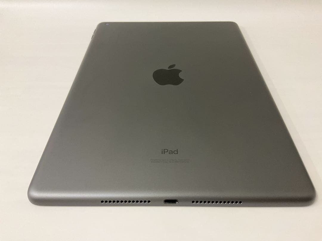 【BT87％】iPad 第8世代 32GB Wifiモデル スペースグレイ