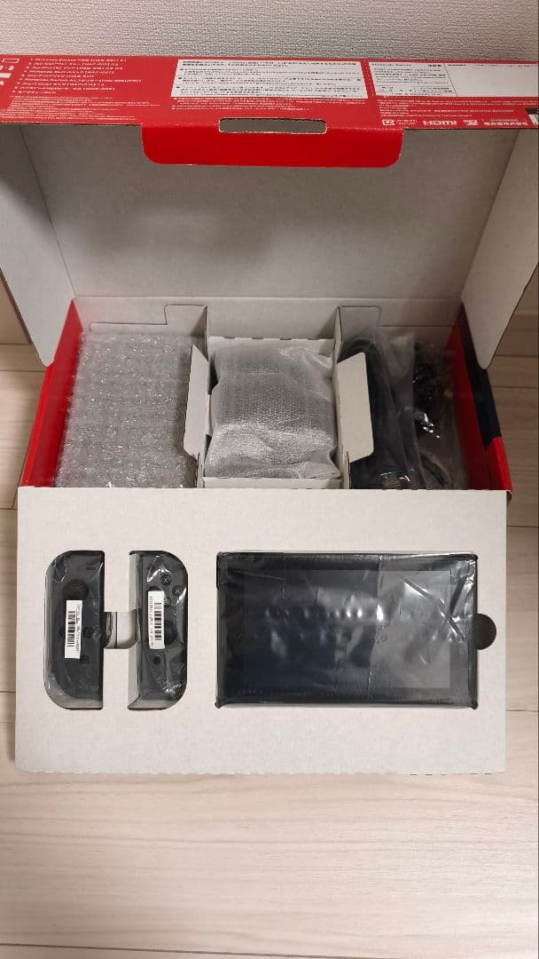Switch グレー 新型 ポータブルUSBハブスタンド 任天堂 スイッチ