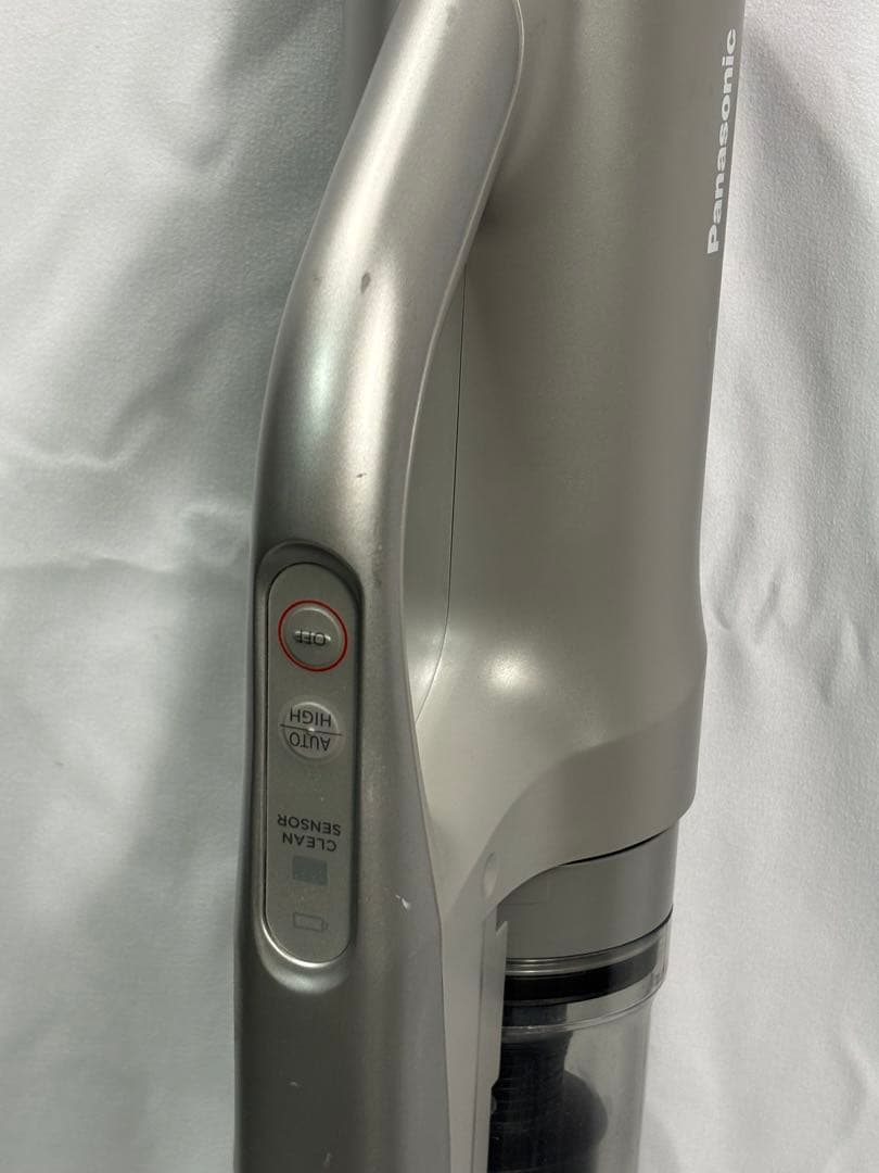 Panasonic コードレス掃除機　MC-SB52K 2024年