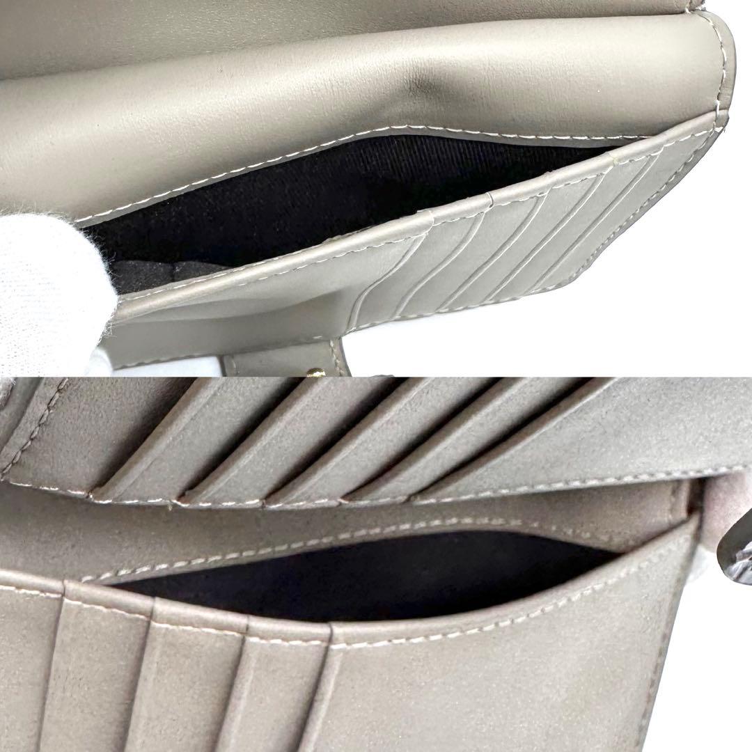 未使用✨RODANIA ロダニア 二つ折り財布 クロコ型押し 牛革 グレージュ
