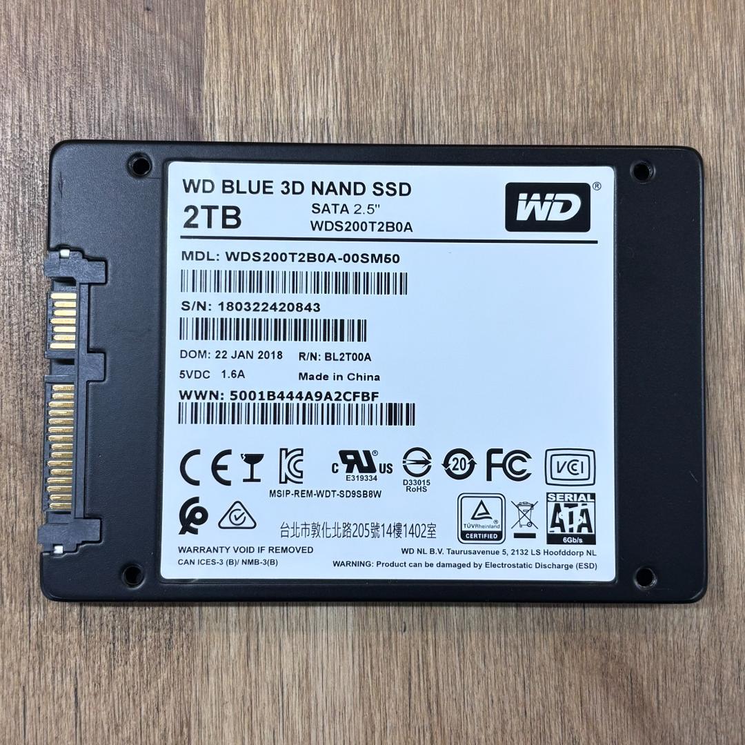 こ*ん様 【中古】WD BLUE 3D NAND SSD WDS200T2B0A