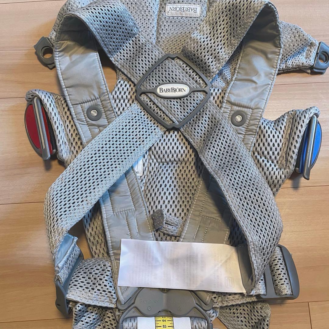 【値下げしました】BabyBjörn ベビーキャリアMINI抱っこ紐 グレー