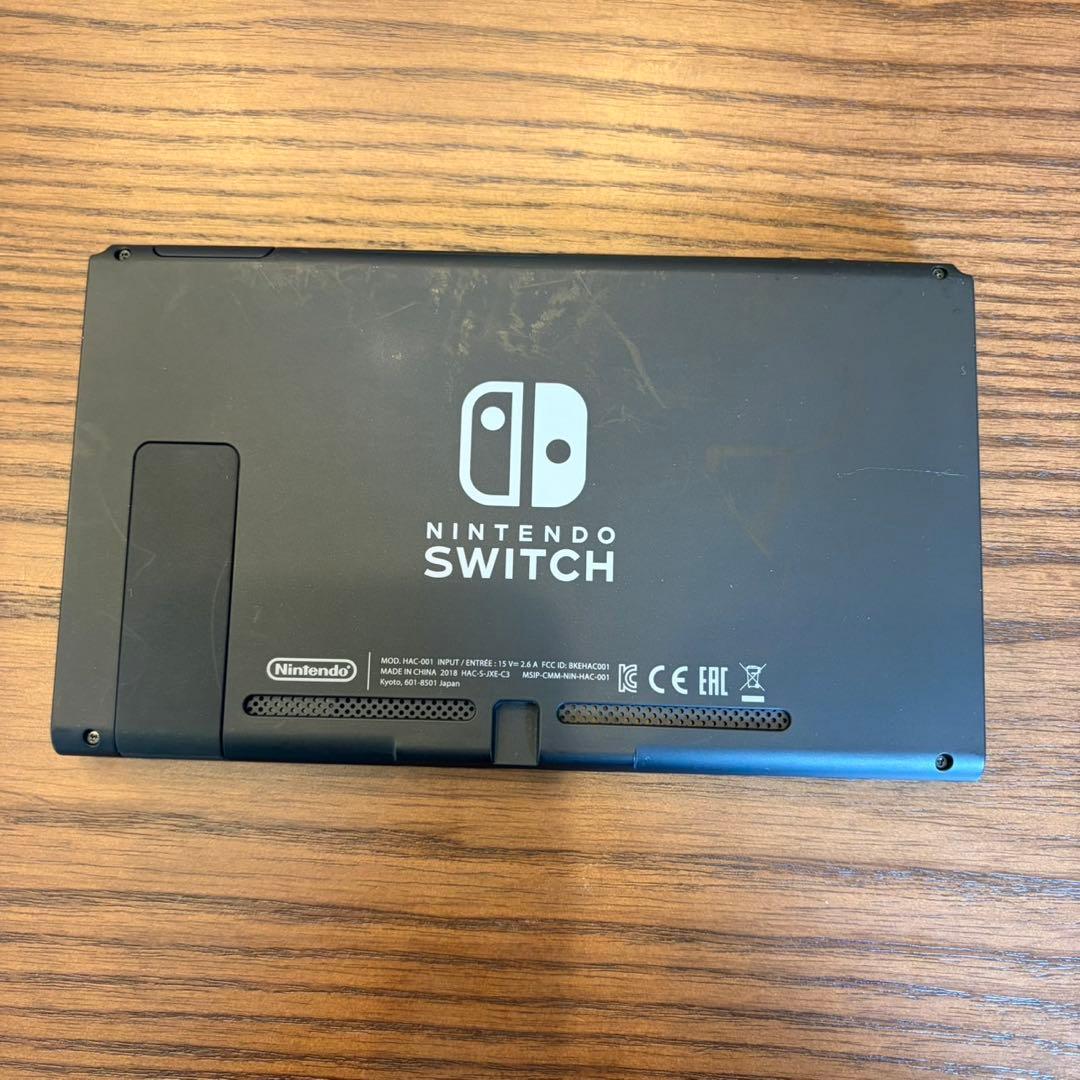あ*ん様 任天堂 Switch 本体のみ