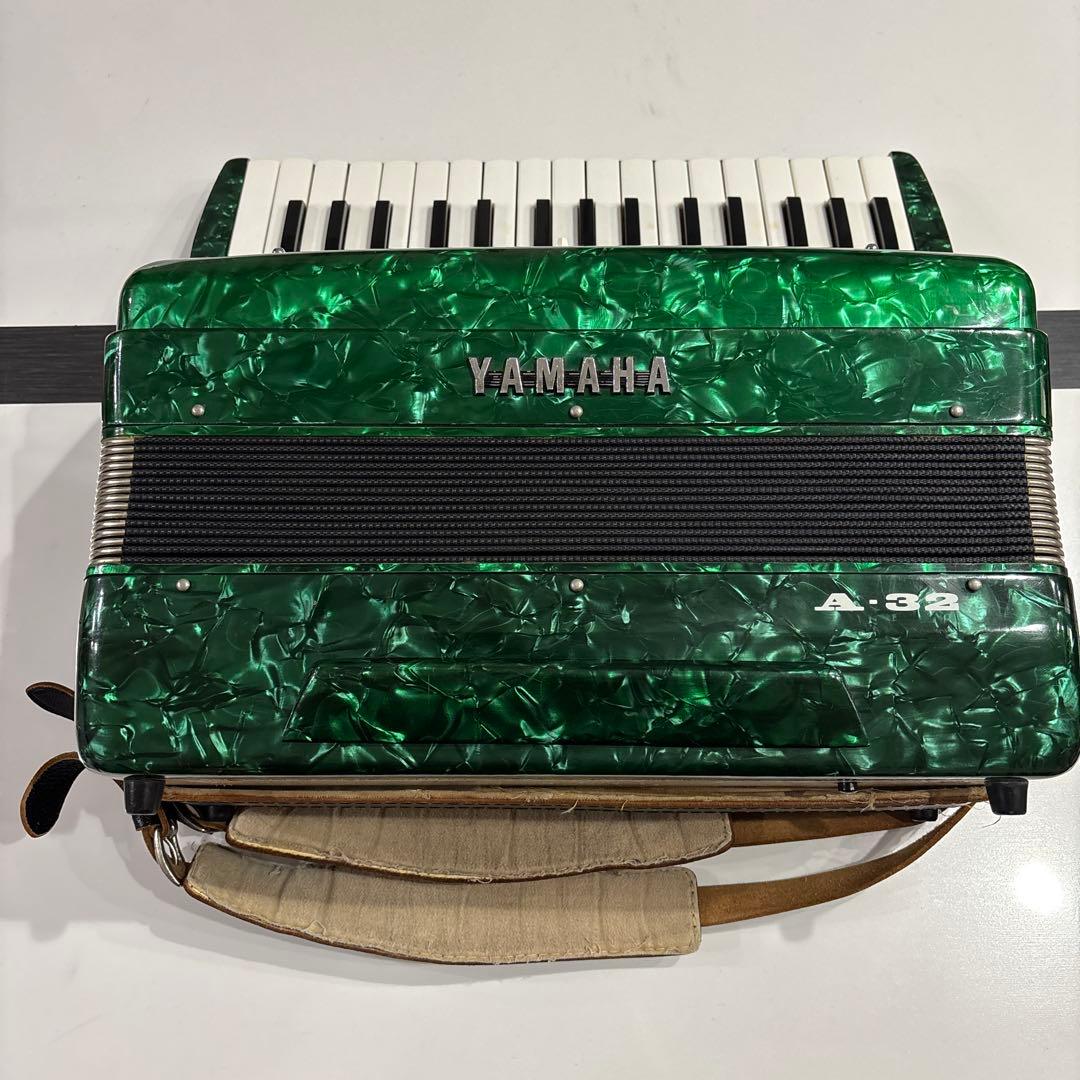 YAMAHA アコーディオン アルト ALTO 32グリーン ケース付き