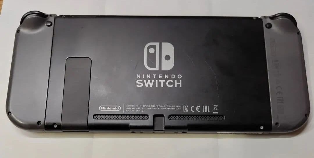 Nintendo Switch 本体 + 付属品 + 32GB SDカード