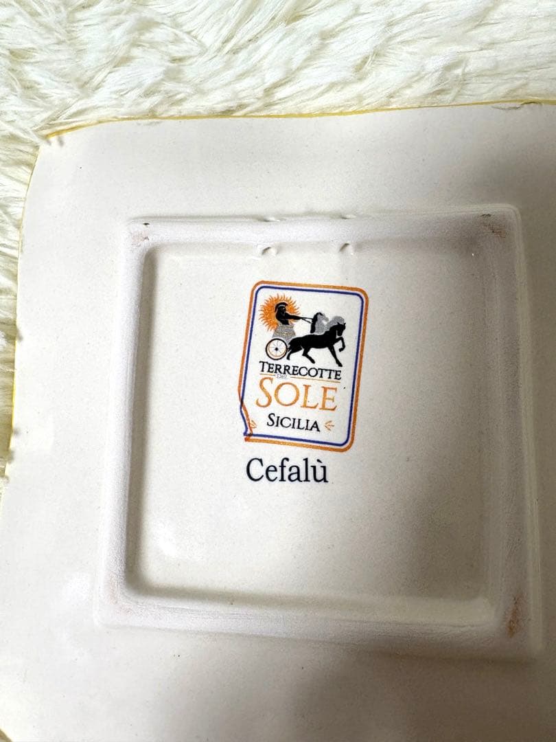 イタリア製シチリア手描き陶器プレート　黄色と緑　レモンデザイン　壁飾り　新品