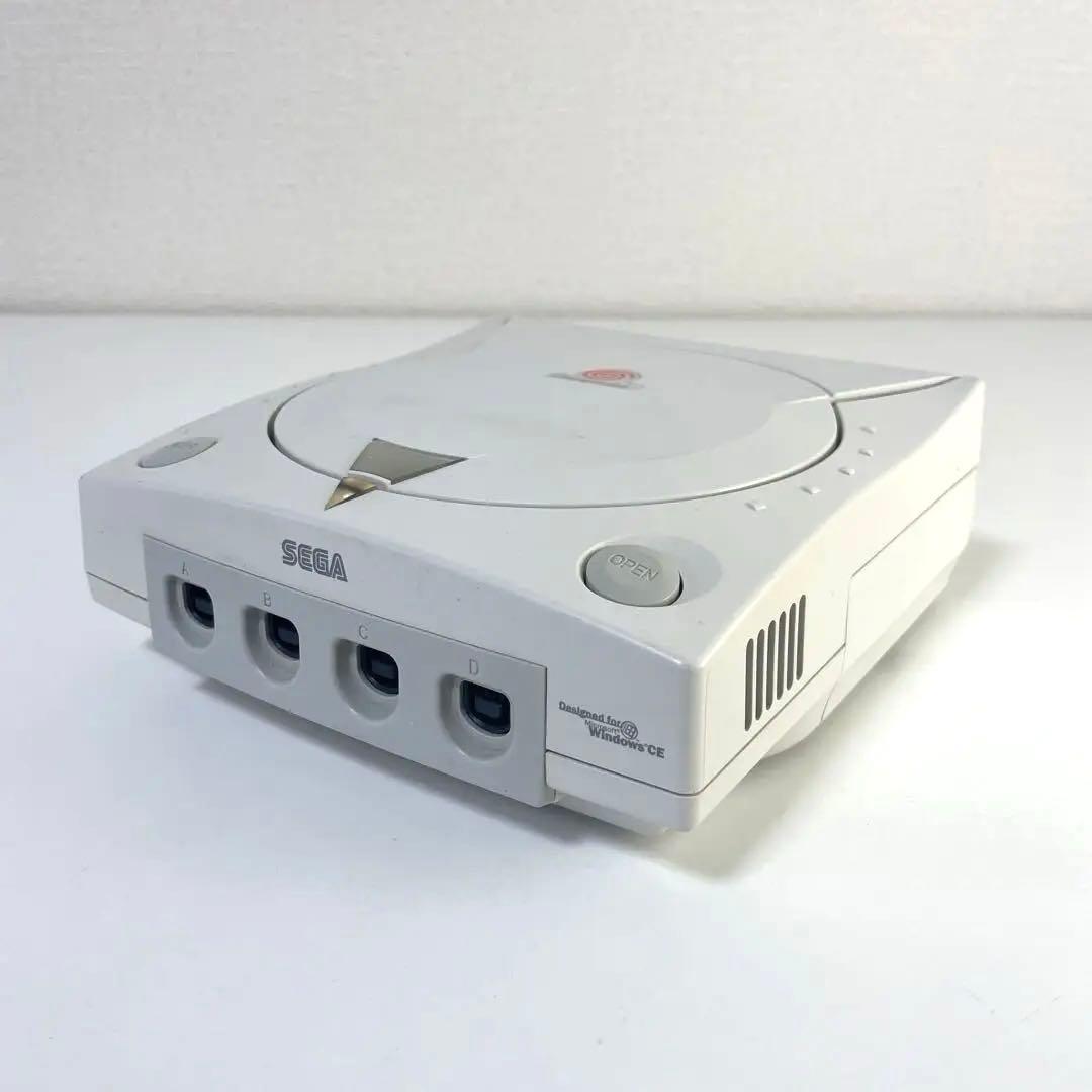 お*ち様 SEGA Dreamcast 本体2台 コントローラー2つ ソフト3本