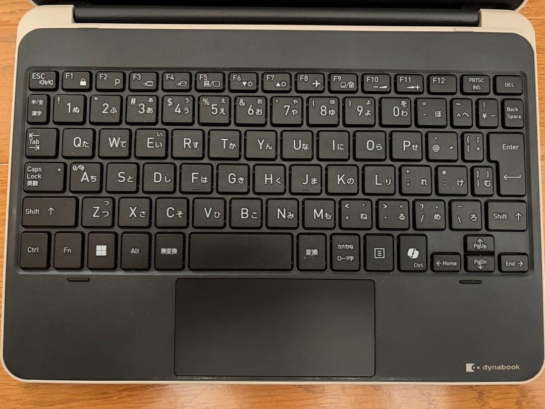 dynabook K70 2in 1タブレット　Windows