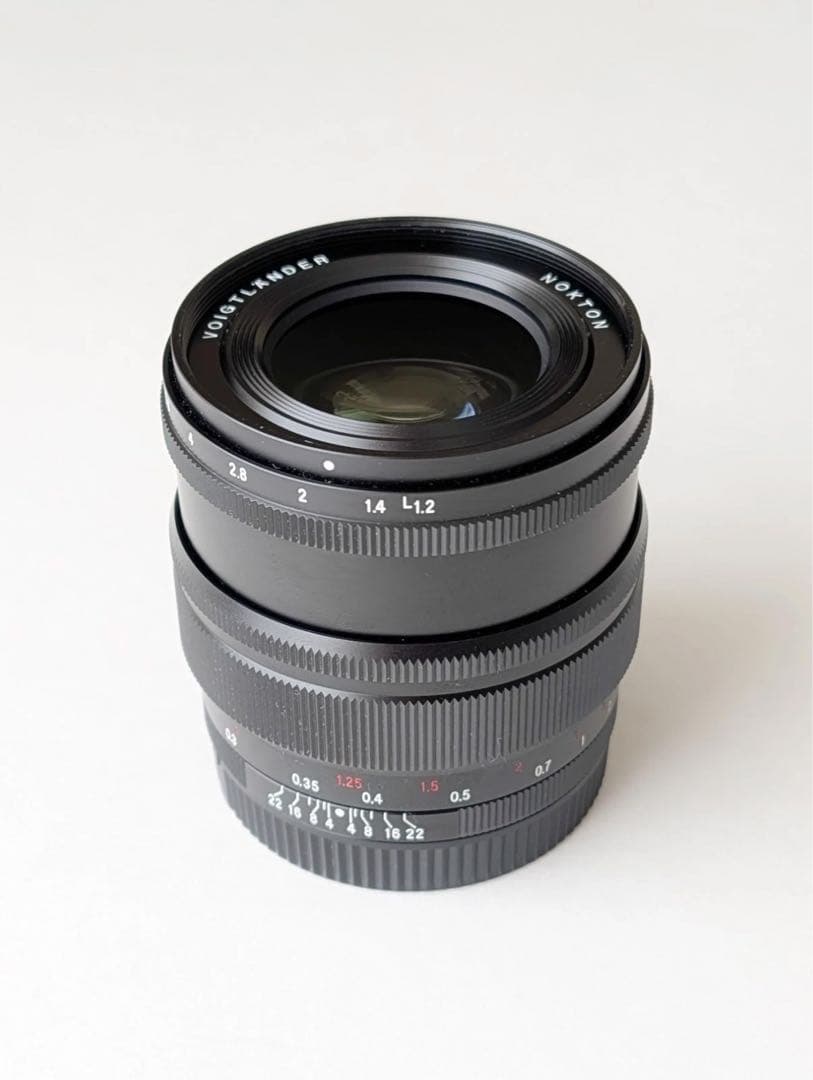 Voigtlander フォクトレンダー NOKTON 35mm F1.2 SE