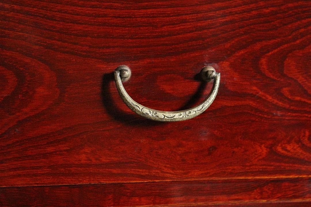 綺麗な前欅の箪笥3段　引き出し　タンス　収納　古家具　古民家　時代家具