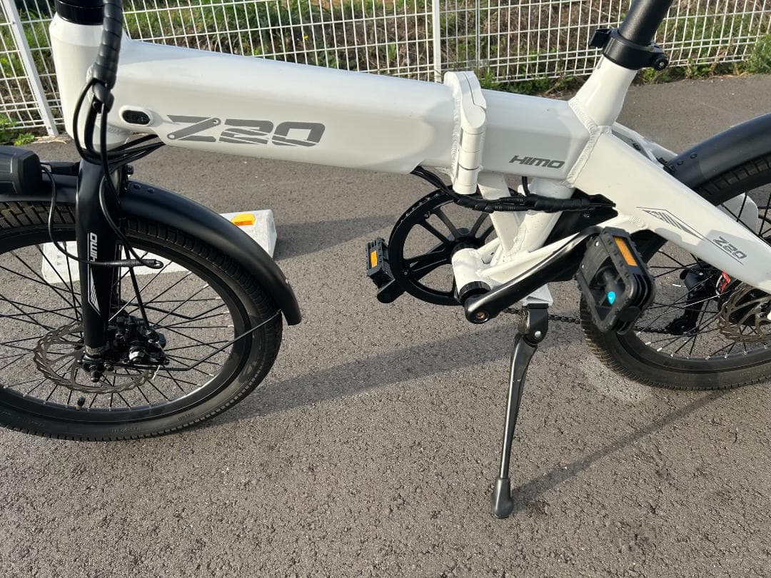 水戸市周辺直接取引限定）電動付きアシスト自転車　HIMO Z20(折り畳み式)