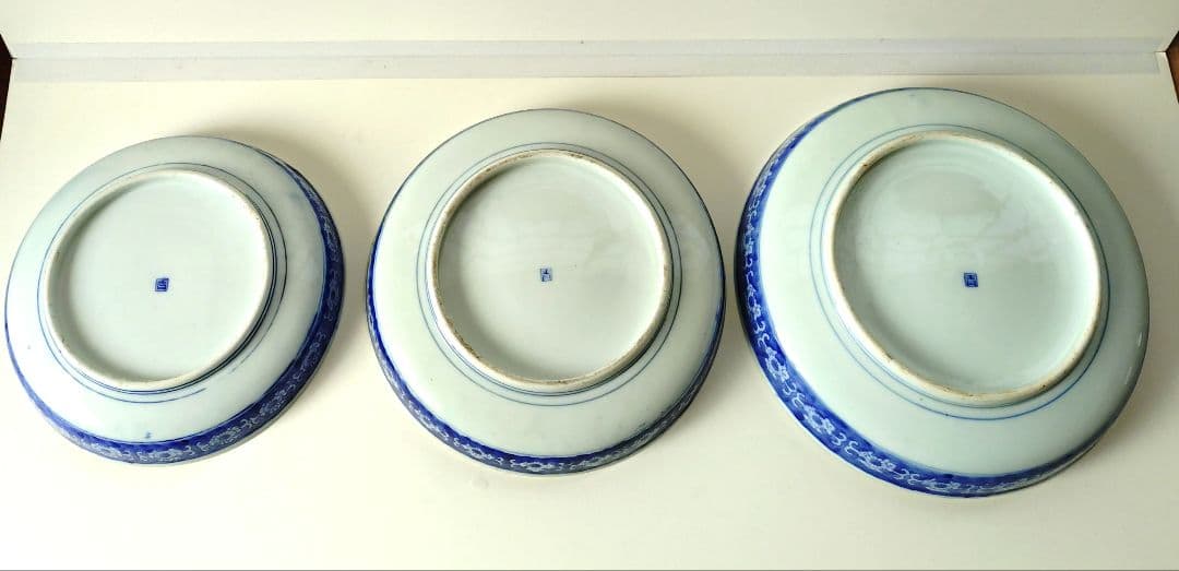 骨董　青白磁風景画の皿3枚セット　 　皿鉢料理皿