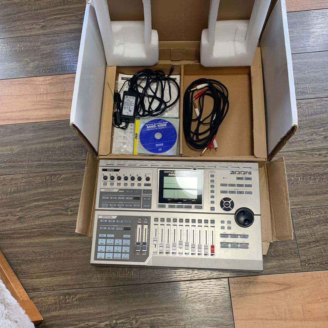 ZOOM MRS-1266 マルチトラックレコーダー