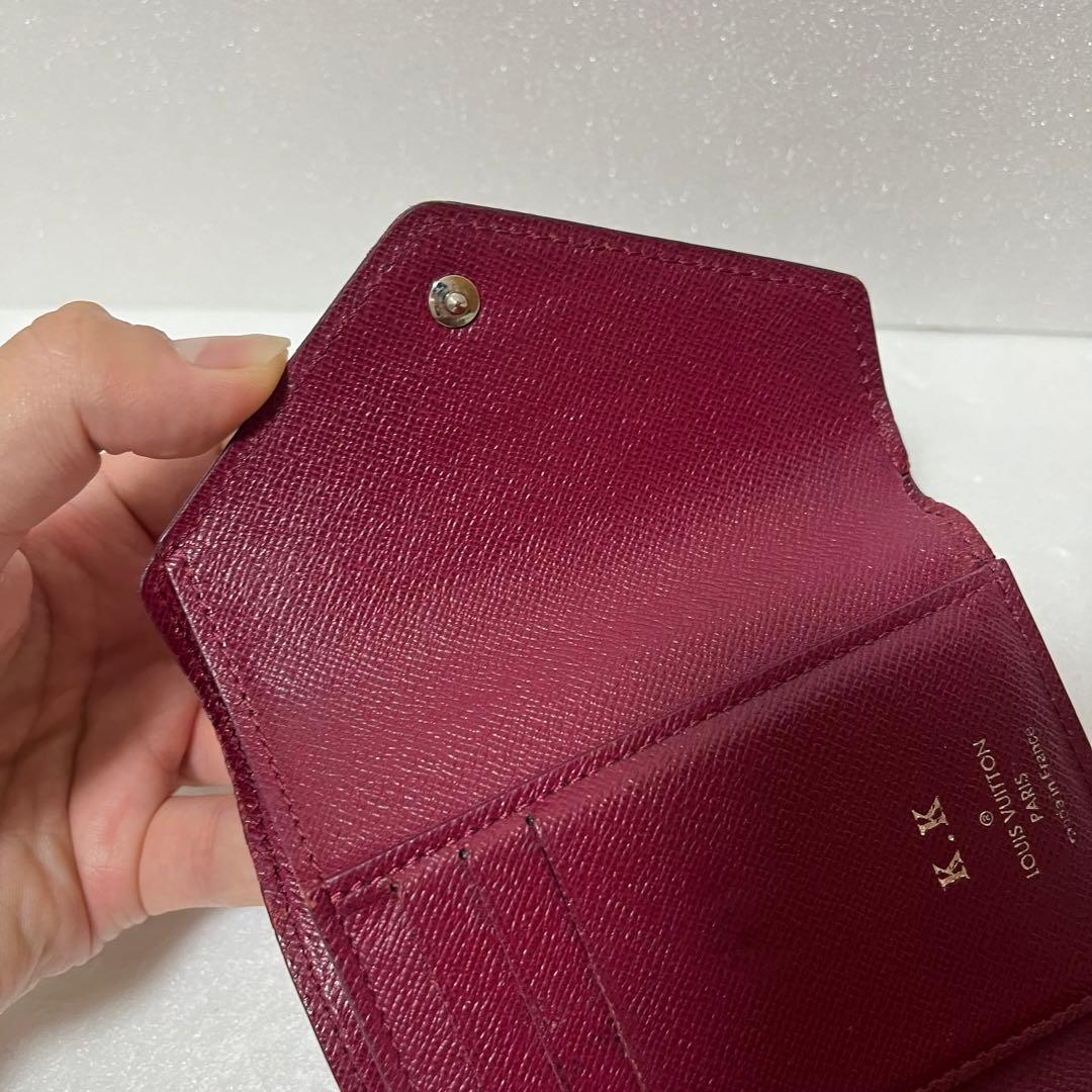 ルイヴィトン　エピ　フューシャ　ヴィクトリーヌ　財布　M62171