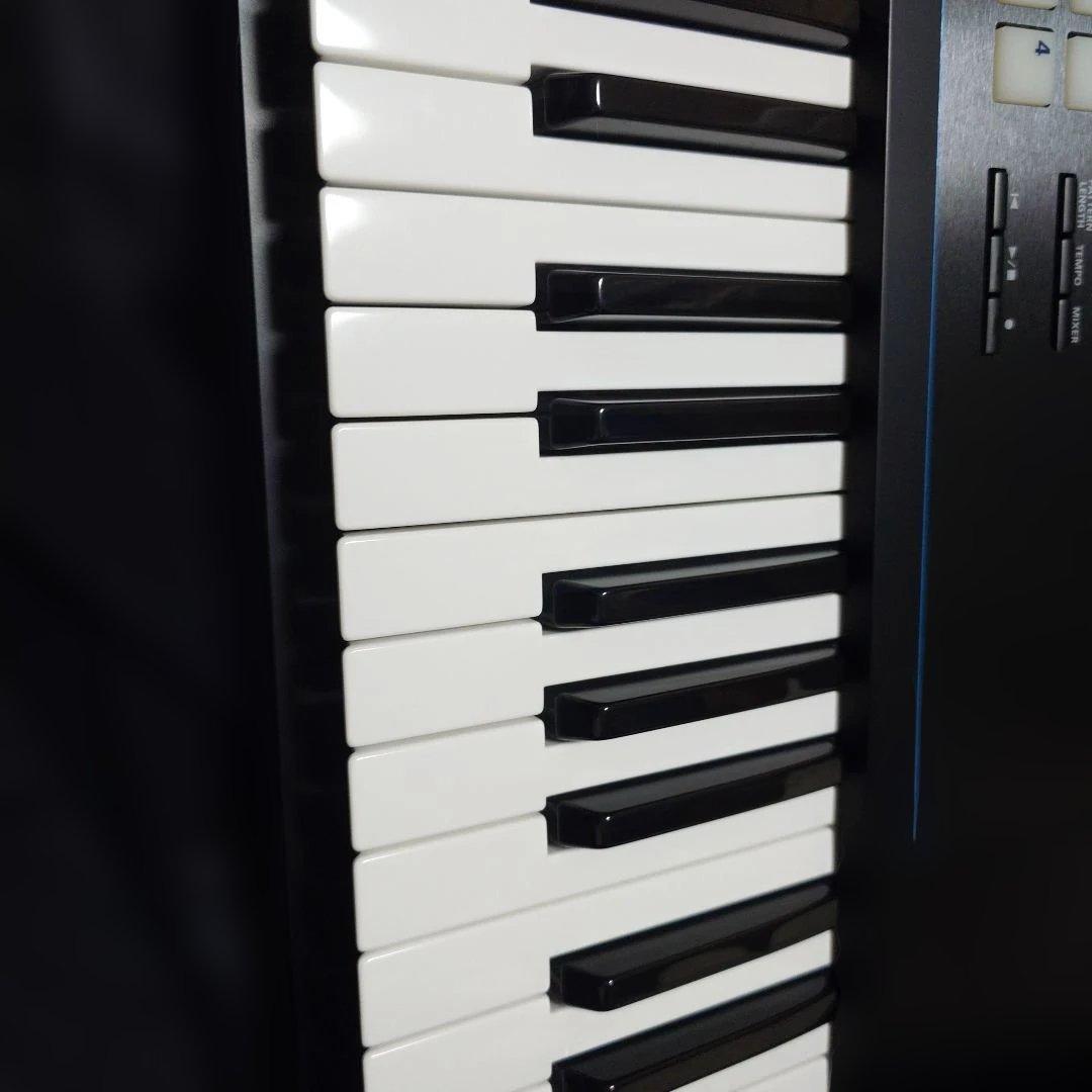 ローランド ROLAND JUNO-DS76