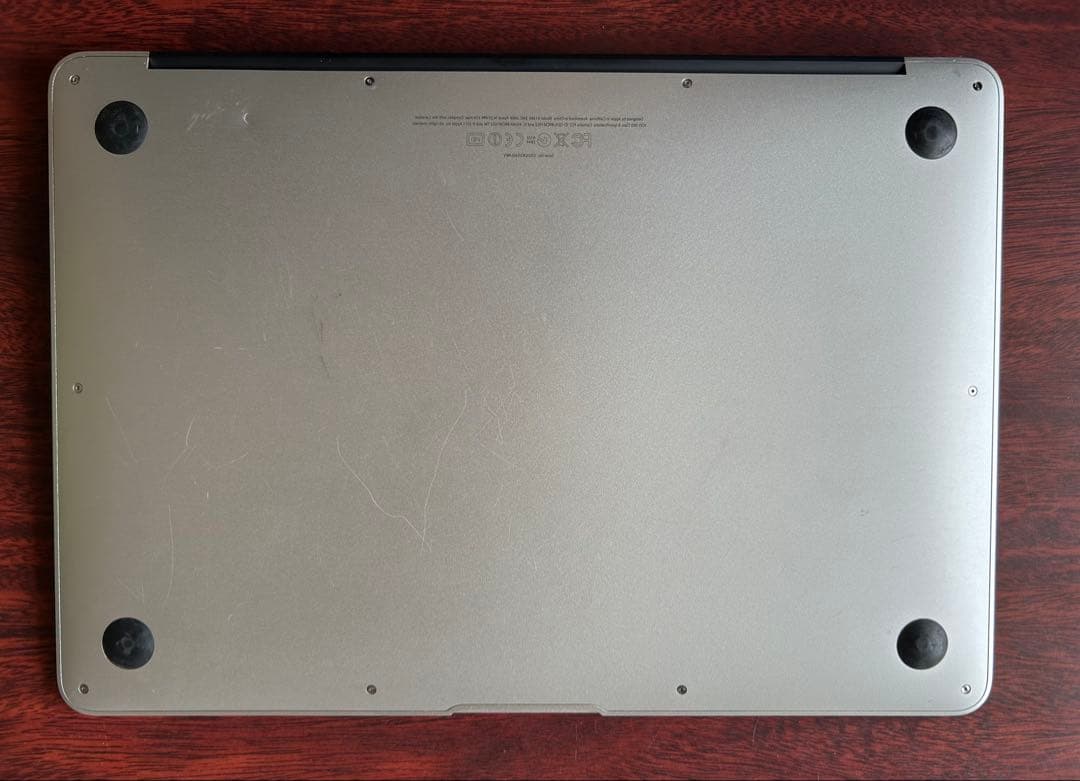 Apple MacBook Air シルバー 充電器付き