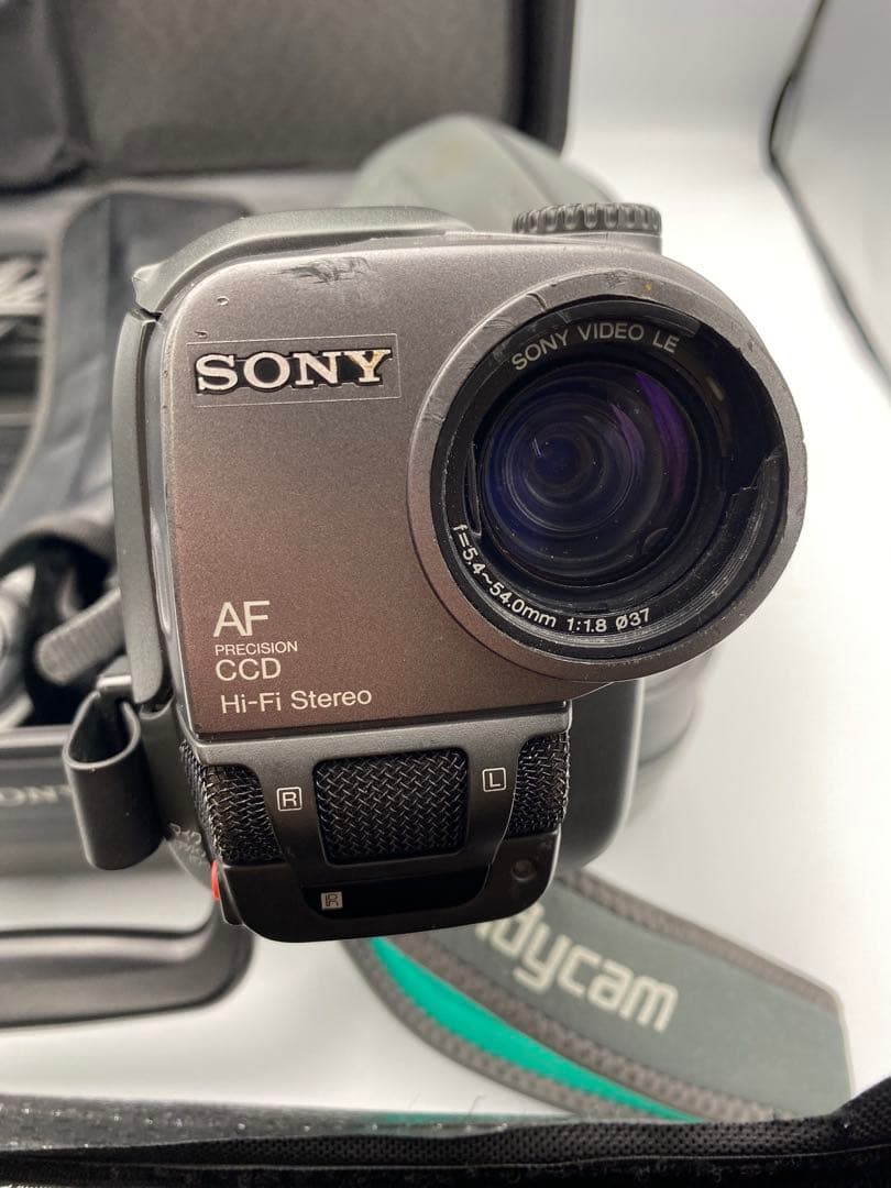 【動作確認済】高画質 SONY Hi8 8ミリ ビデオカメラ 付属品多数